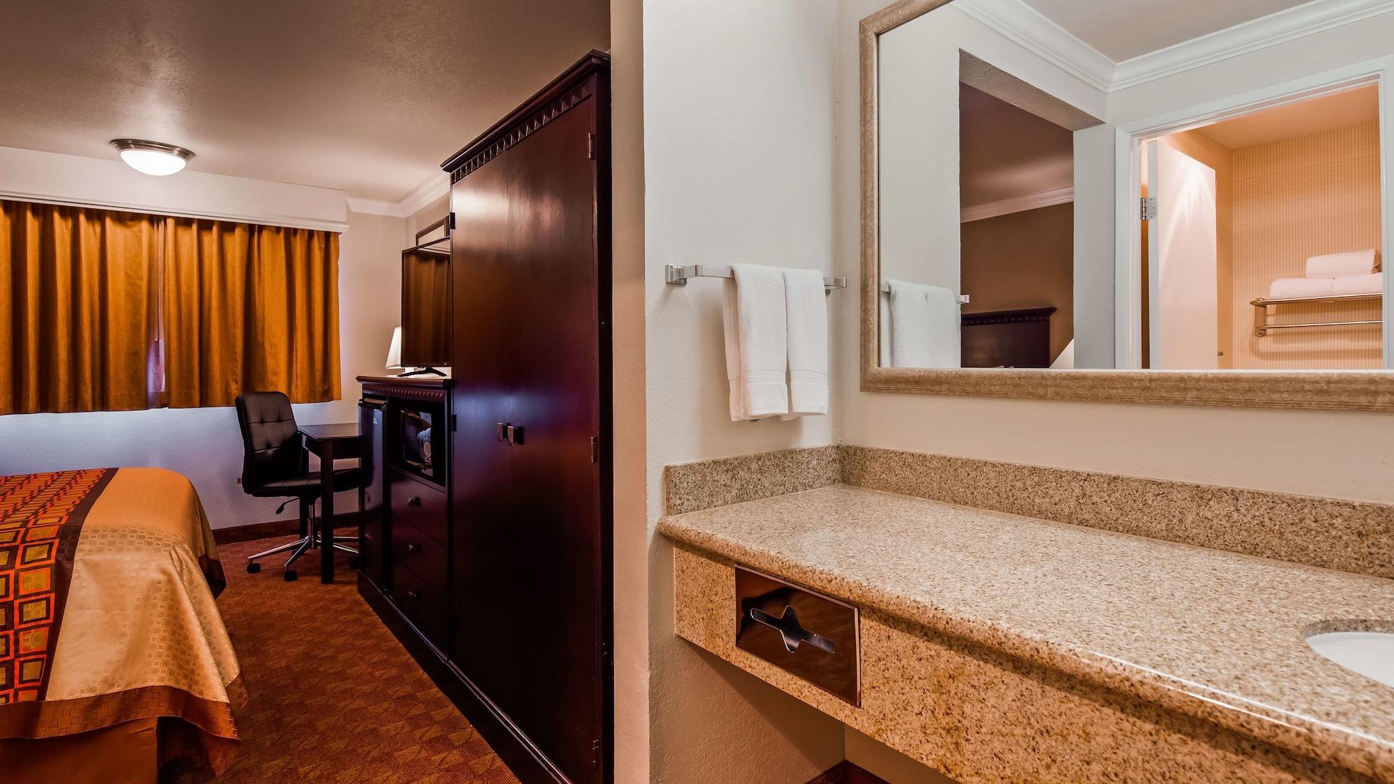 Lompoc Hotel Екстериор снимка