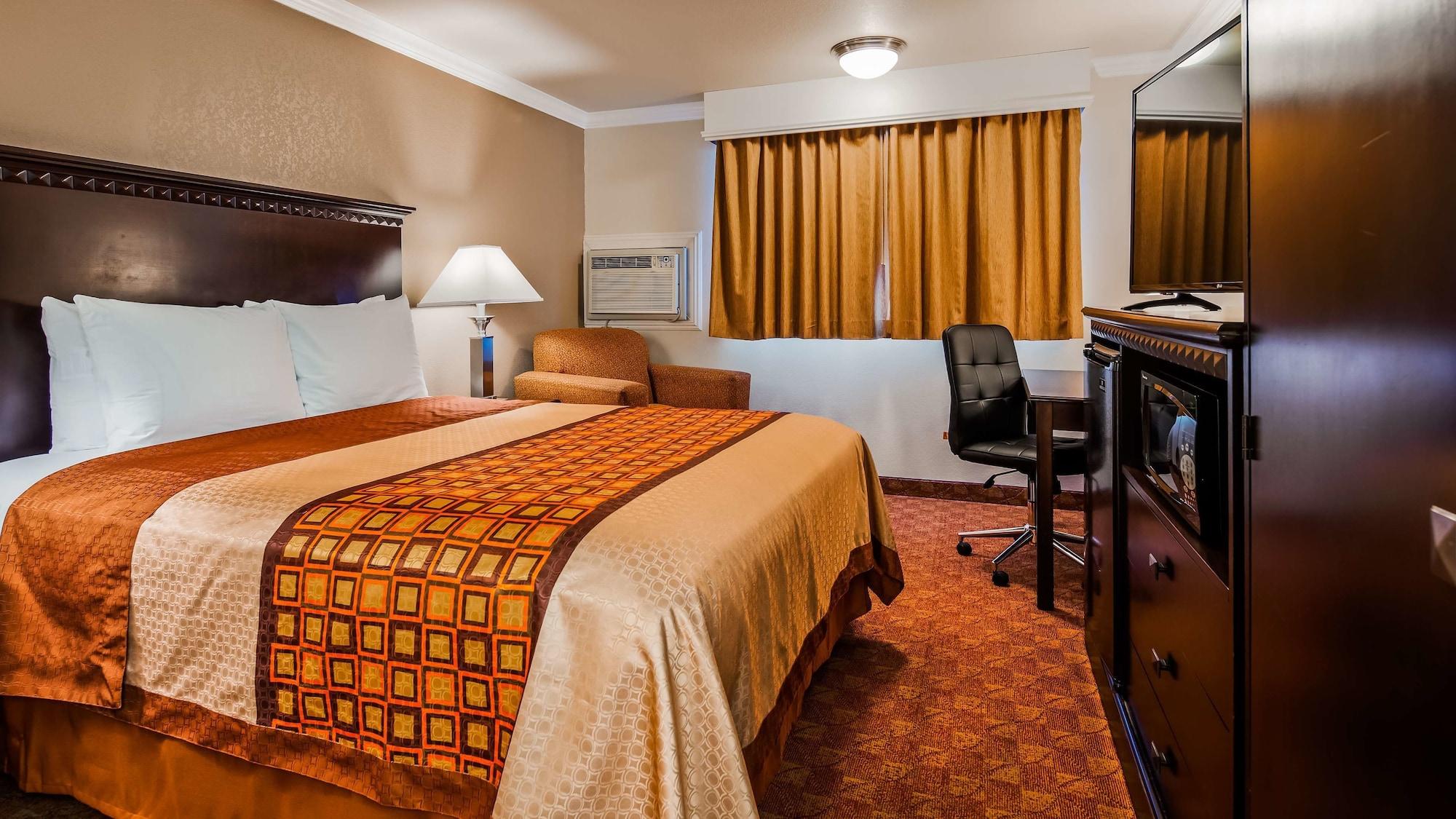 Lompoc Hotel Екстериор снимка